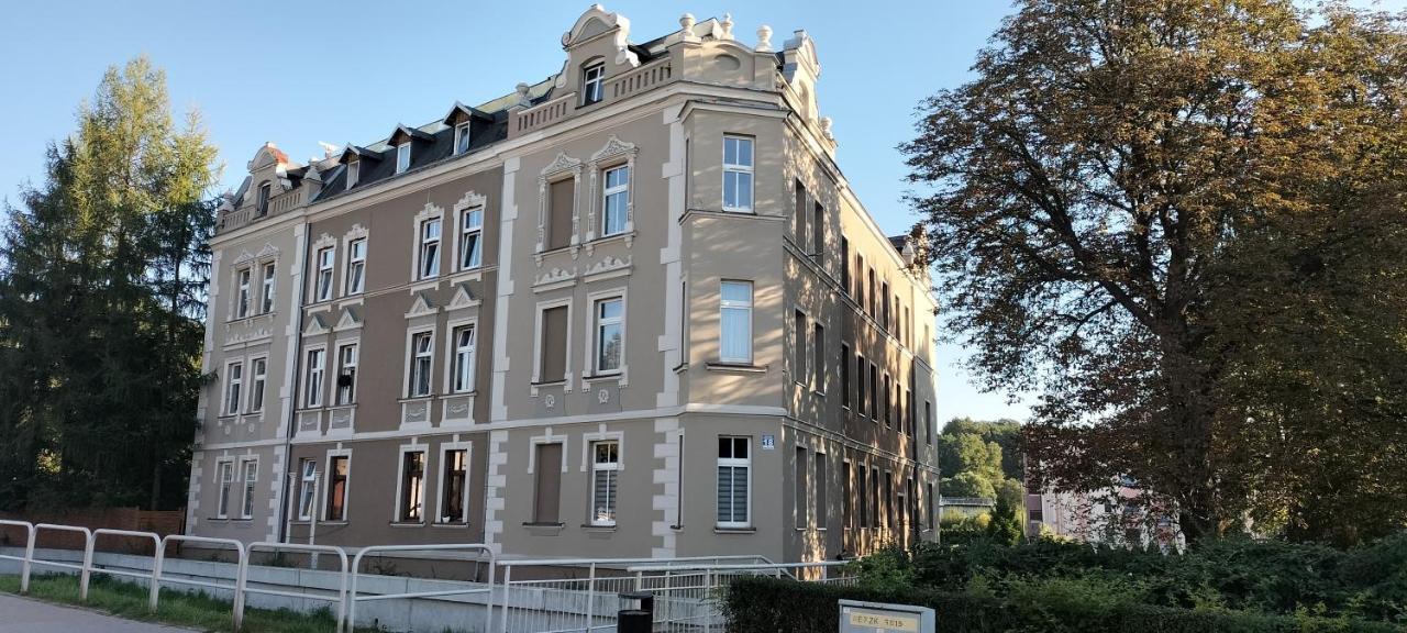 Kawalerka Blisko Gor Apartment Glucholazy Exterior photo